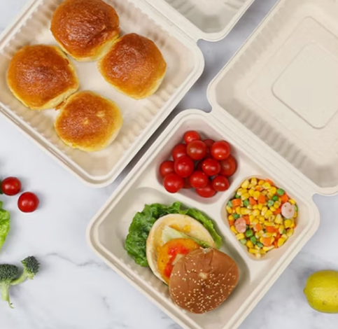 A légmentesen záródó szilikon zárókupakokkal ellátott műanyag élelmiszertartók jobb tartósságot biztosítanak, mint a teljesen műanyag zárt edények?